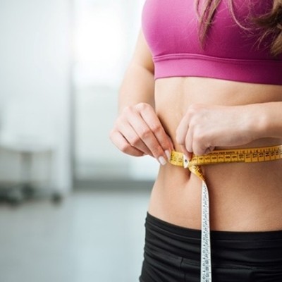 ダイエット中の理想的な体重減少の目安について